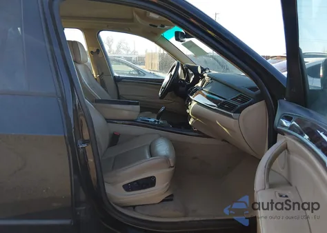 2011 BMW X5 xDrive35I/xDrive35I Premium/xDrive35I Sport Activity z USA, uszkodzony, nr VIN 5UXZV4C52BL400360